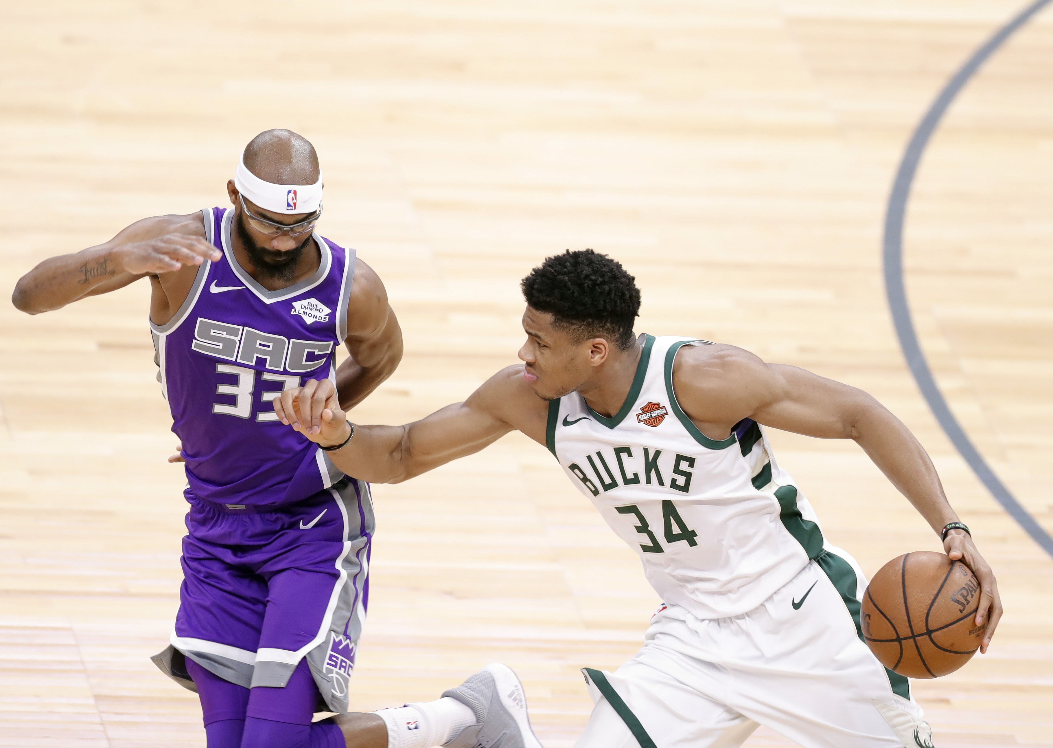 九游app-包含阿斯顿维拉围绕全明星赛队长鼓劲萨克拉门托国王调整名单，网友：密尔沃基雄鹿围绕NBA常规赛官宣签约的词条-九游app